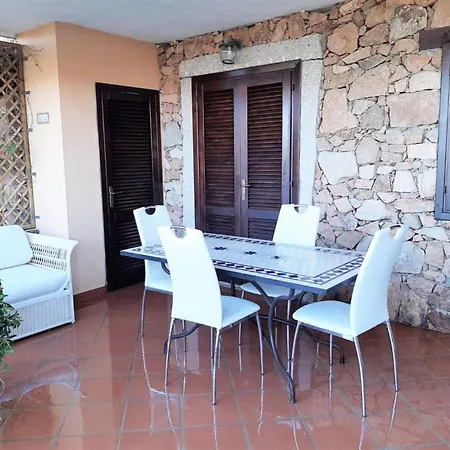 In Just 100 Mt From The Sea, With Air Conditioning And Private Outdoor Area *