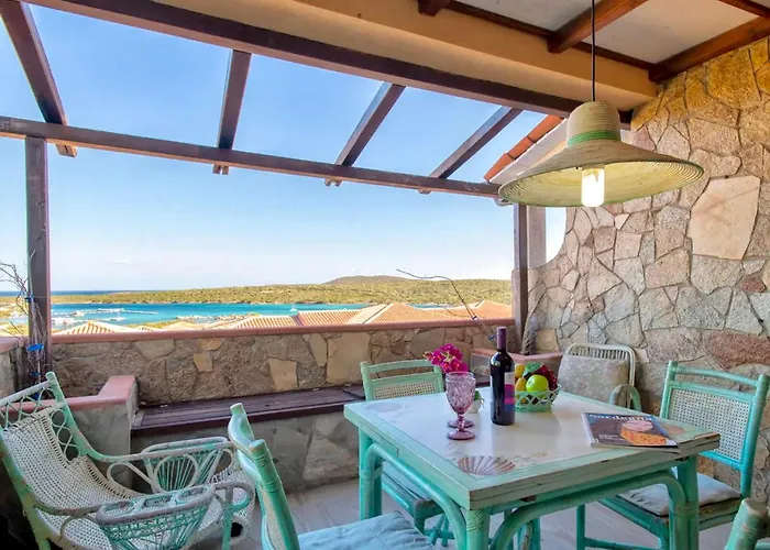 Apart Otel In Just 100 Mt From The Sea, With Air Conditioning And Private Outdoor Area *