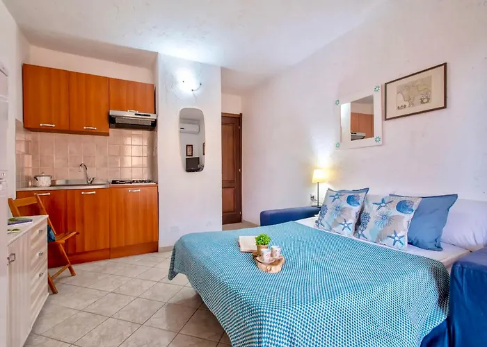 In Just 100 Mt From The Sea, With Air Conditioning And Private Outdoor Area Marinella (Sardinia)