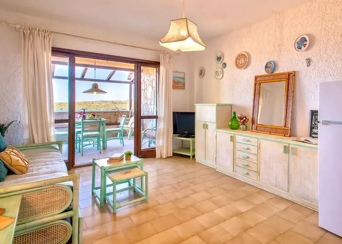 In Just 100 Mt From The Sea, With Air Conditioning And Private Outdoor Area