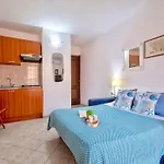 In Just 100 Mt From The Sea, With Air Conditioning And Private Outdoor Area Santa Marinella